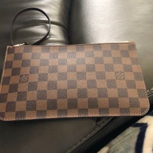 PRICE DROPP!!Authentic Louis Vuitton Never Full MM